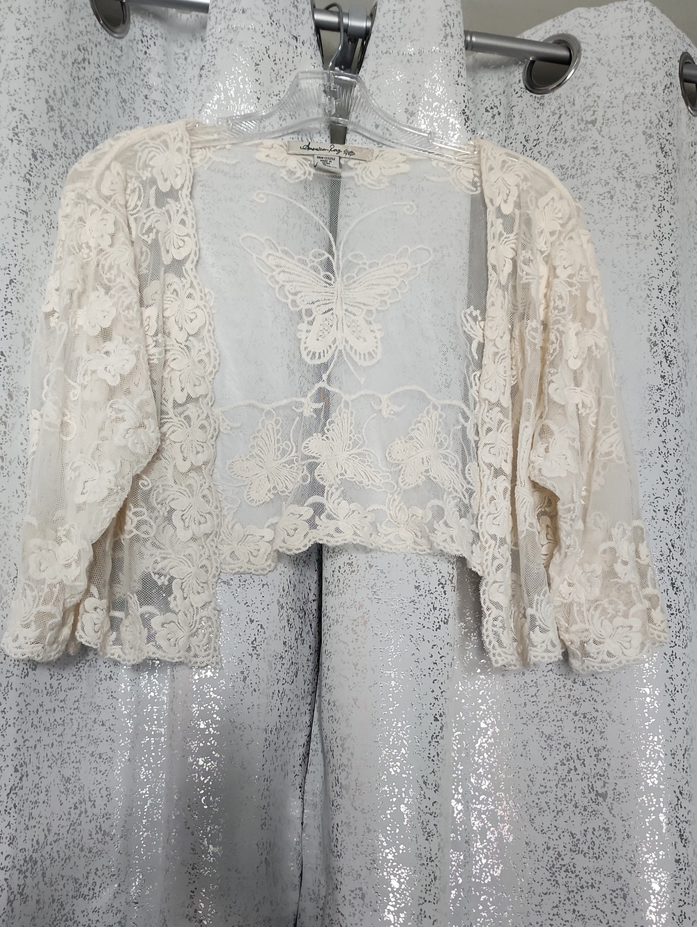 Flash Sale! "American Rag" Lace Cropped Shrug 🤍